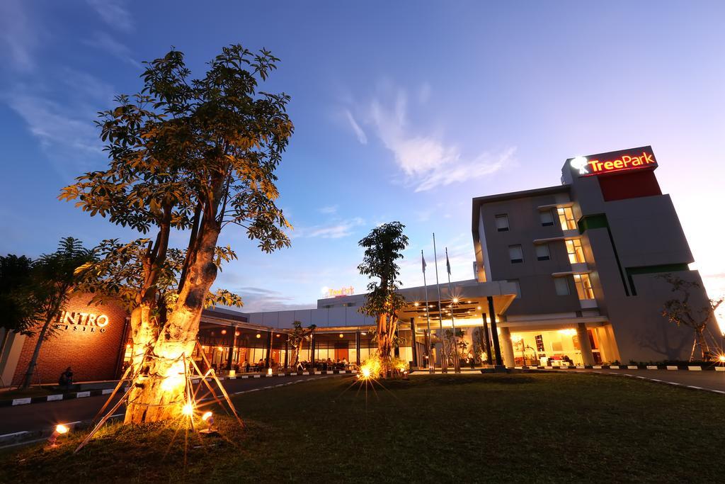 Treepark Banjarmasin Hotel Banjarmasin  Exterior photo