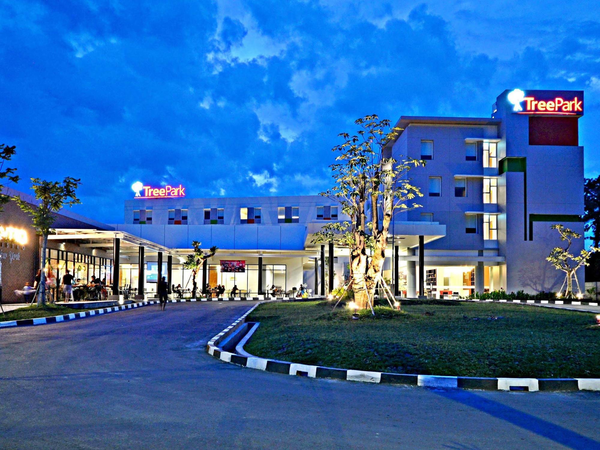 Treepark Banjarmasin Hotel Banjarmasin  Exterior photo