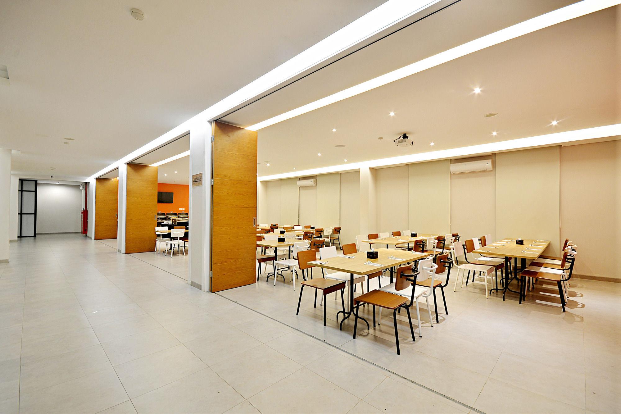Treepark Banjarmasin Hotel Banjarmasin  Exterior photo