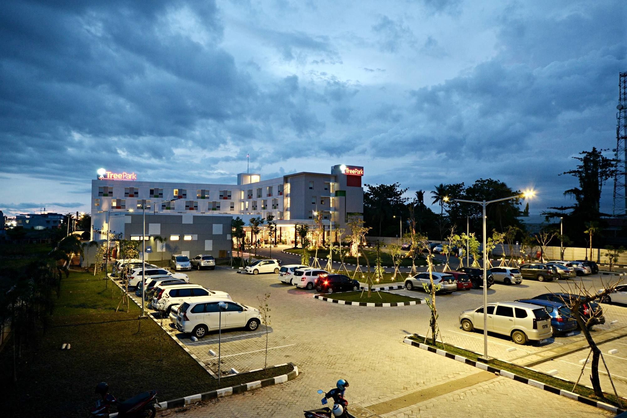 Treepark Banjarmasin Hotel Banjarmasin  Exterior photo